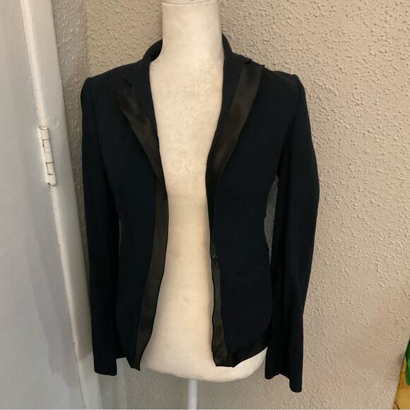 BCBGMaxAzria Two Tone Navy/Black Tuxedo Jacket XS Holiday Party Seasonal Office - Picture 3 of 12